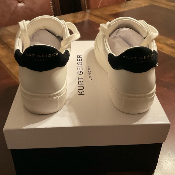 Kurt Geiger London Laney Sneaker              Size 7.5 US / 38 EU - Picture 7 of 9
